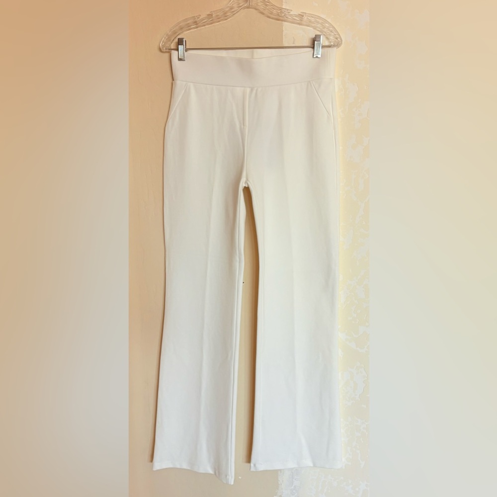 NWT Tapata Ivory Boot Cut Stretch Flare Pants Women’s Size M